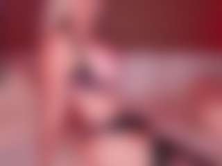 AlenaCroft's Live Sex Cam Show