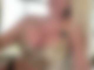 AlenaCroft's Live Sex Cam Show