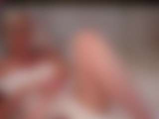AlenaCroft's Live Sex Cam Show