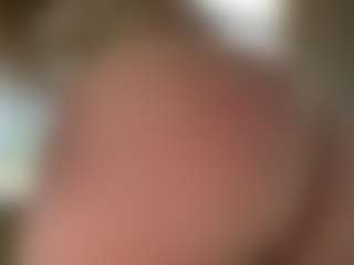 AlenaCroft's Live Sex Cam Show