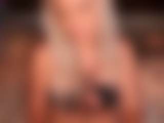 AlenaCroft's Live Sex Cam Show