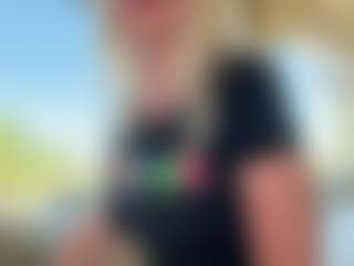 AlenaCroft's Live Sex Cam Show