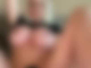AlenaCroft's Live Sex Cam Show