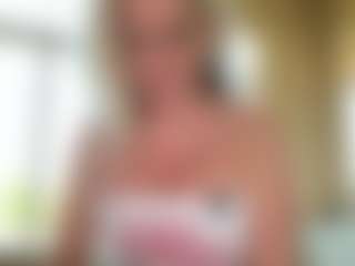AlenaCroft's Live Sex Cam Show