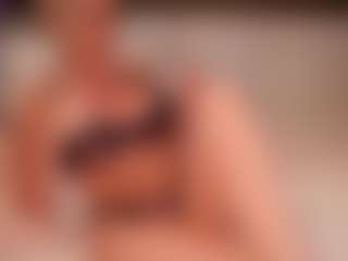 AlenaCroft's Live Sex Cam Show