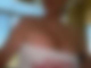AlenaCroft's Live Sex Cam Show
