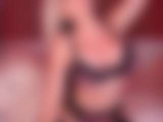 AlenaCroft's Live Sex Cam Show