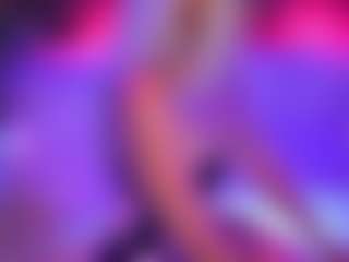 AlenaCroft's Live Sex Cam Show
