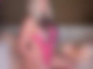 AlenaCroft's Live Sex Cam Show