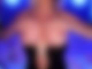 AlenaCroft's Live Sex Cam Show
