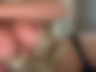 AlenaCroft's Live Sex Cam Show