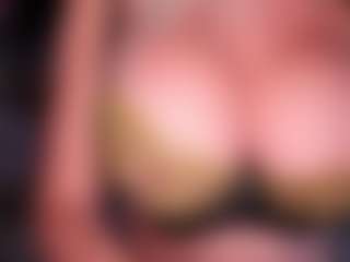 AlenaCroft's Live Sex Cam Show