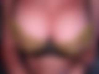 AlenaCroft's Live Sex Cam Show
