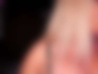 AlenaCroft's Live Sex Cam Show