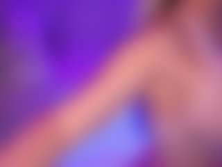 AlenaCroft's Live Sex Cam Show
