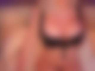 AlenaCroft's Live Sex Cam Show