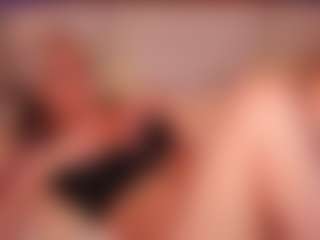 Cam Show en direct de AlenaCroft