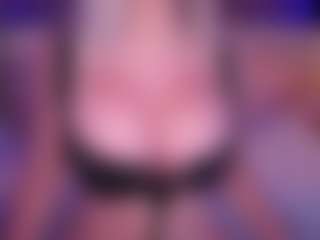 AlenaCroft's Live Sex Cam Show