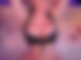 AlenaCroft's Live Sex Cam Show
