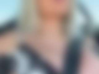 Cam Show en direct de AlenaCroft