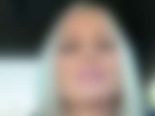 AlenaCroft's Live Sex Cam Show