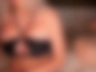 AlenaCroft's Live Sex Cam Show
