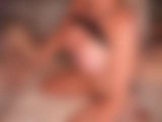 AlenaCroft's Live Sex Cam Show