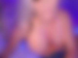 AlenaCroft's Live Sex Cam Show
