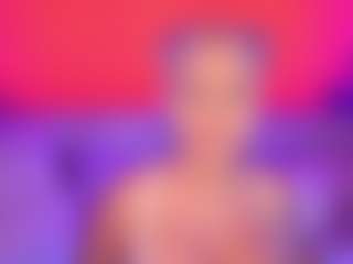 Show en direct avec AlenaCroft - Pornstar Squirt sur Camsoda