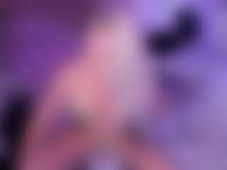 AlenaCroft's Live Sex Cam Show