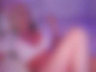AlenaCroft's Live Sex Cam Show