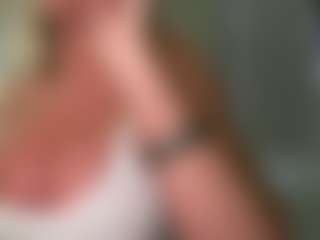 AlenaCroft's Live Sex Cam Show