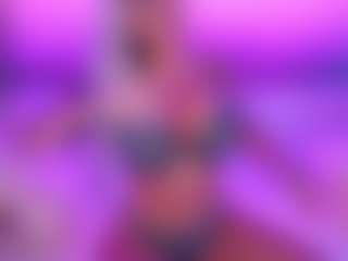 Live cam show with AlenaCroft - Pornstar Squirt on Stripli.com