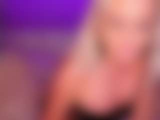 Live-sekscamshow van AlenaCroft