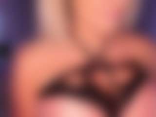 AlenaCroft's Live Sex Cam Show