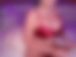 AlenaCroftのライブセックスチャットショー
