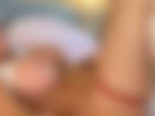 AlenaCroft's Live Sex Cam Show