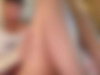 AlenaCroft's Live Sex Cam Show