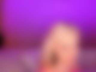 AlenaCroft's Live Sex Cam Show