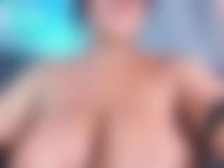 Live cam show with Rachel - Gagging on Camsoda