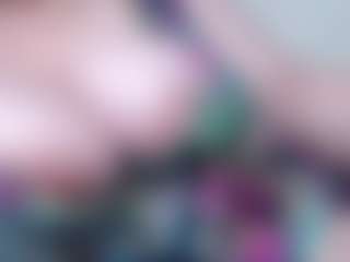 Live cam show with Misslissa - Red Hair Shaved Pussy on dropp.cam