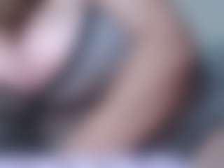 Misslissa MILF webcam performer live streaming