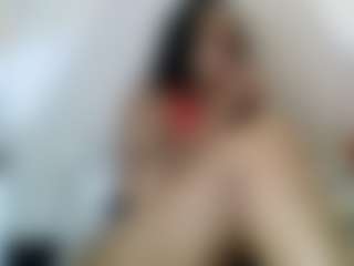 Live cam show with Tammygold - Black MILF on Soda Cam