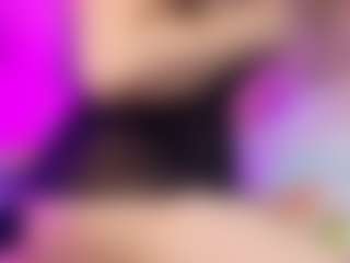 Live cam show with LiindaEvans - Snapchat on parknlotfishbdy