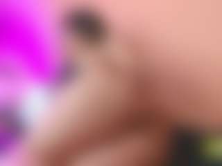 LiindaEvans's Live Sex Cam Show