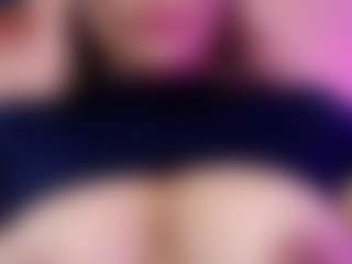 LiindaEvans's Live Sex Cam Show