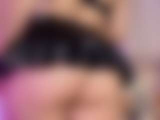 Live cam show with LiindaEvans - Erotic on hrnylive.com