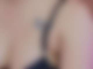Live cam show with LiindaEvans - Erotic on xDating