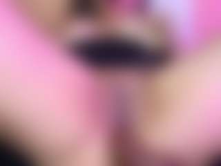 Live cam show with LiindaEvans - Bedroom Latina on Mixed Magazine Live | colombia