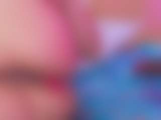 Live cam show with LiindaEvans - Ride on Camsoda